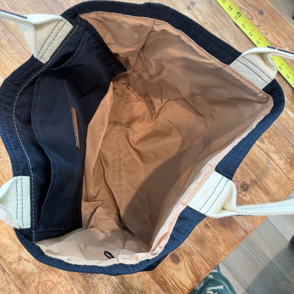 Dooney & Bourke Navy Blue Nylon Tote Bag with Leather Duck Logo Patch EUC - Picture 7 of 9